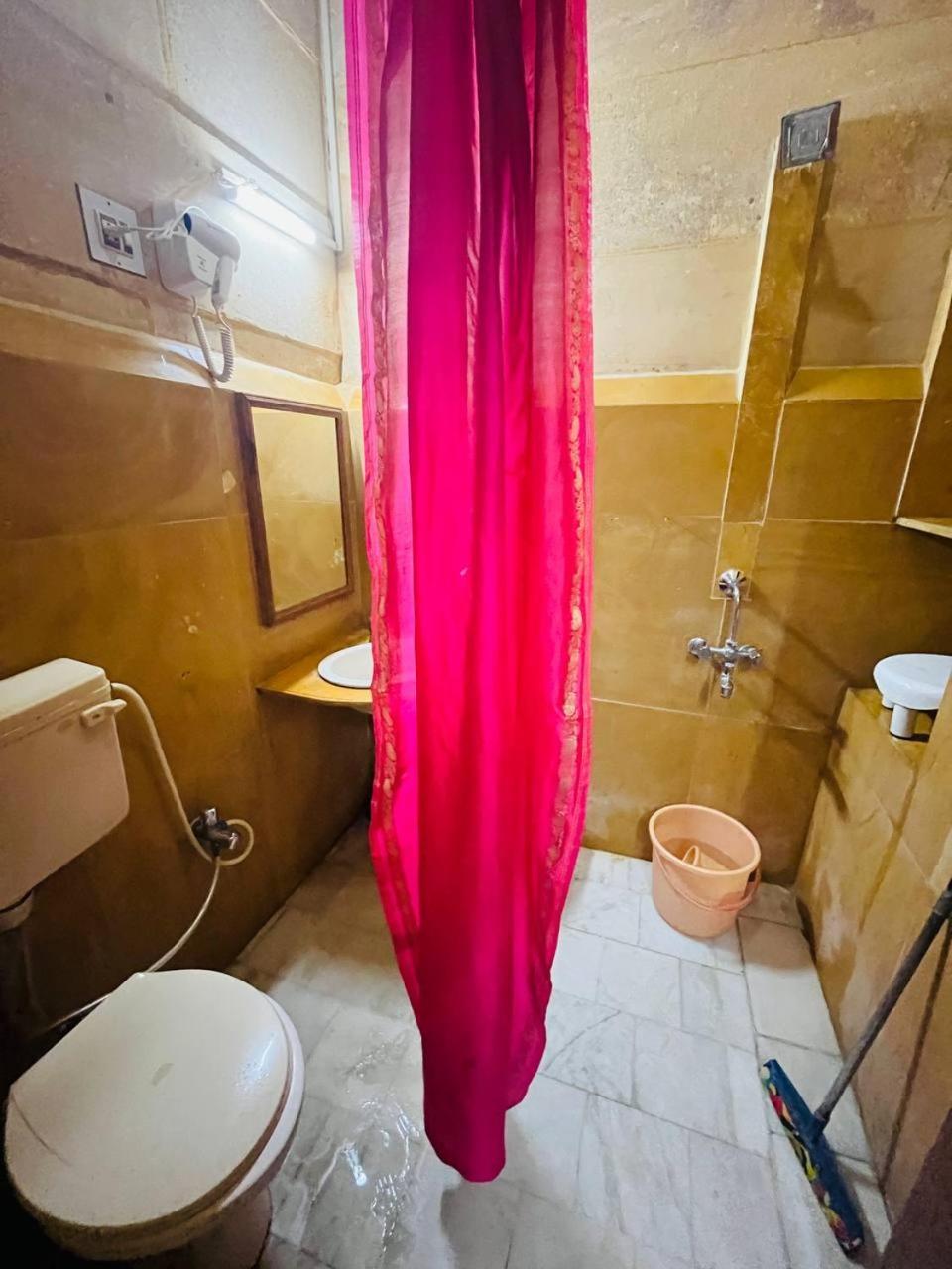 Hotel Oasis Haveli Jaisalmer Buitenkant foto