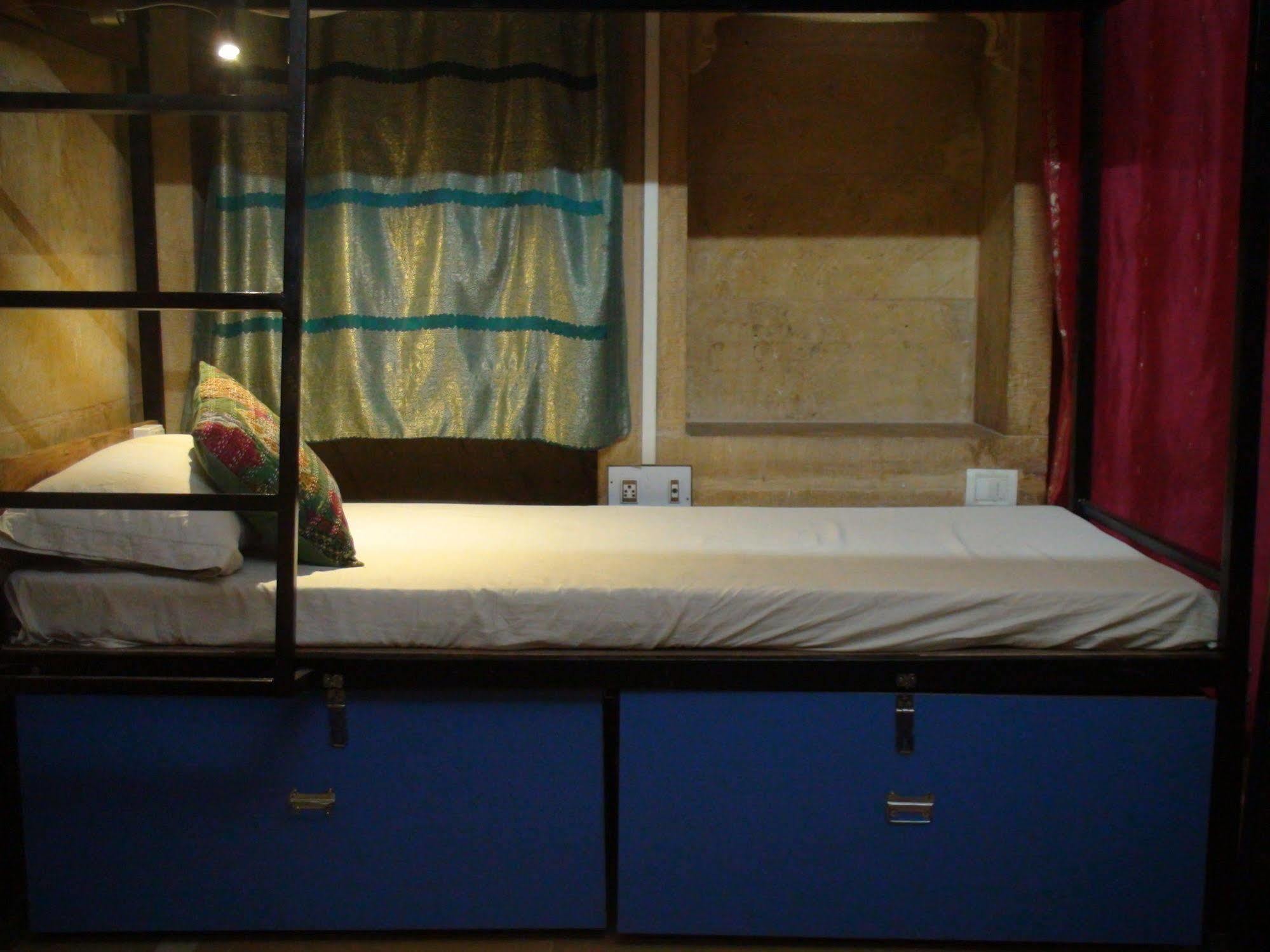Hotel Oasis Haveli Jaisalmer Buitenkant foto