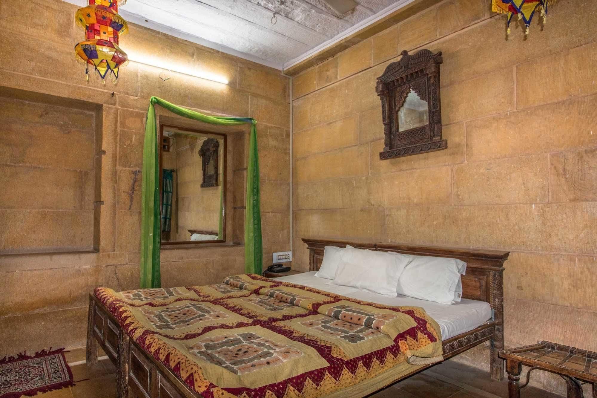 Hotel Oasis Haveli Jaisalmer Buitenkant foto